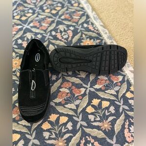 Women’s Zip-Up Slide-One Black Dr Scholl  Shoes Size. 7.5 NWOT